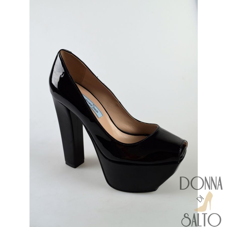 Peep Toe